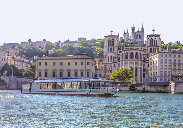 Les Bateaux Lyonnais